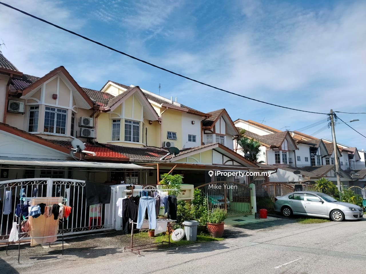 Bukit Rahman Putra, Sungai Buloh 2sty Terrace/Link House 4 bedrooms