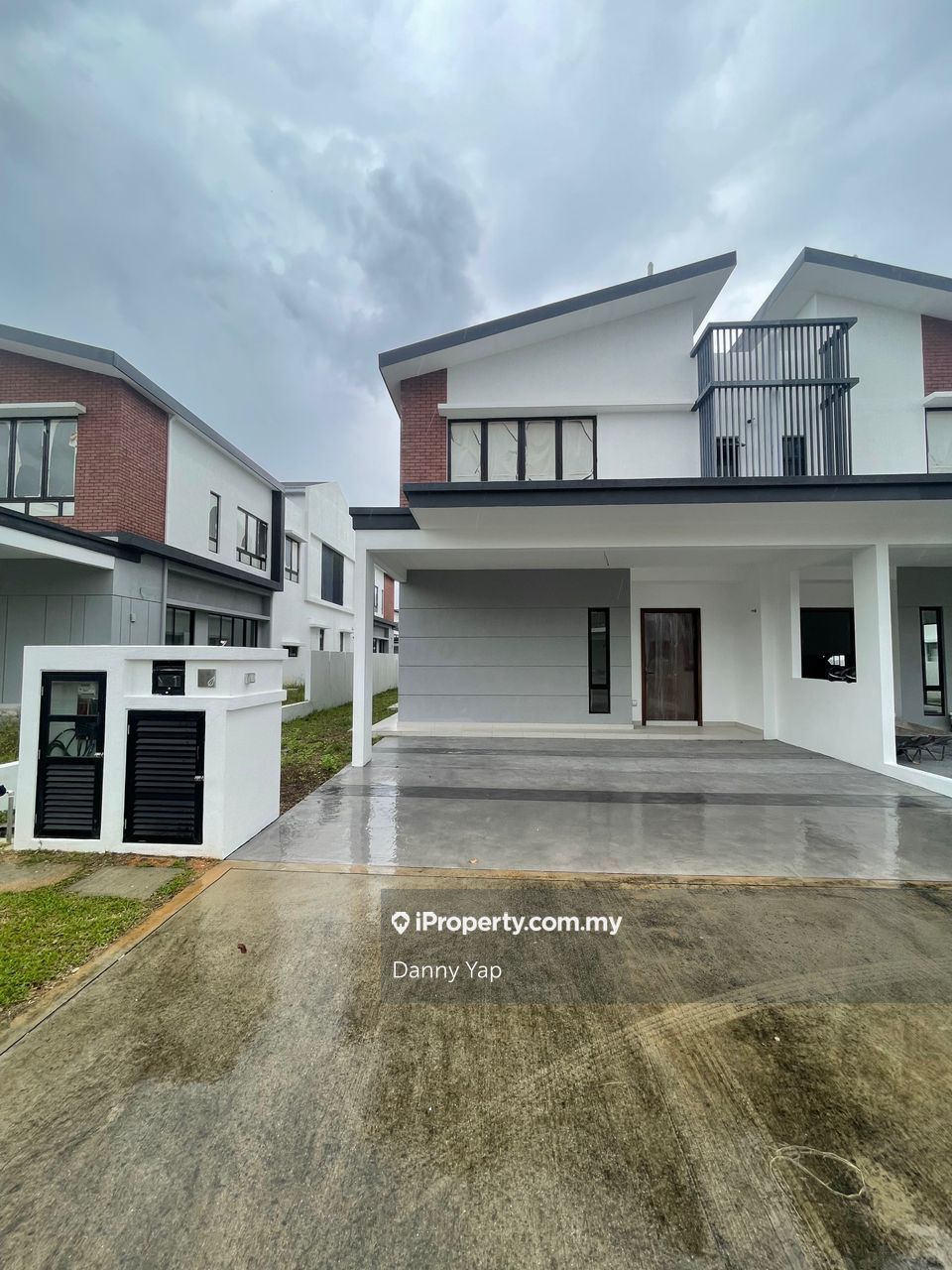 Gamuda Garden, Rawang Intermediate Semidetached House 5 bedrooms for