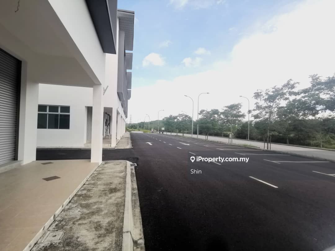 Mutiara Utama / Rini Homes 7 / Lima Kedai, Skudai Shop for rent