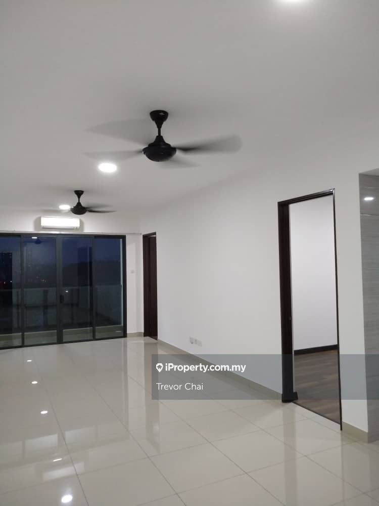 Symphony Tower (Menara Simfoni) Serviced Residence 3 bedrooms for sale ...