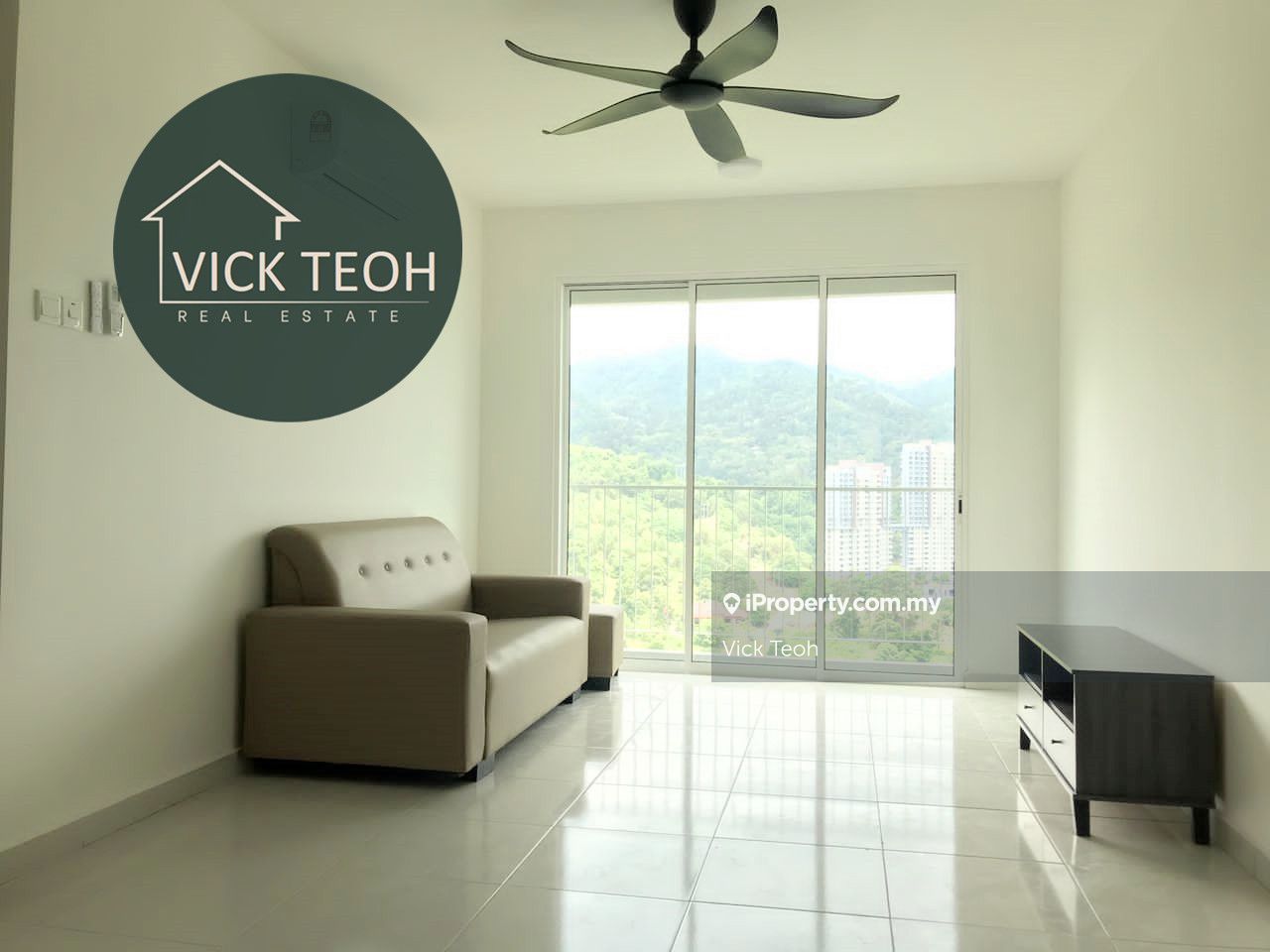 Fairview Residence Condominium 3 bedrooms for rent in Sungai Ara