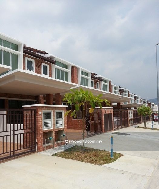 Bandar Sungai Long