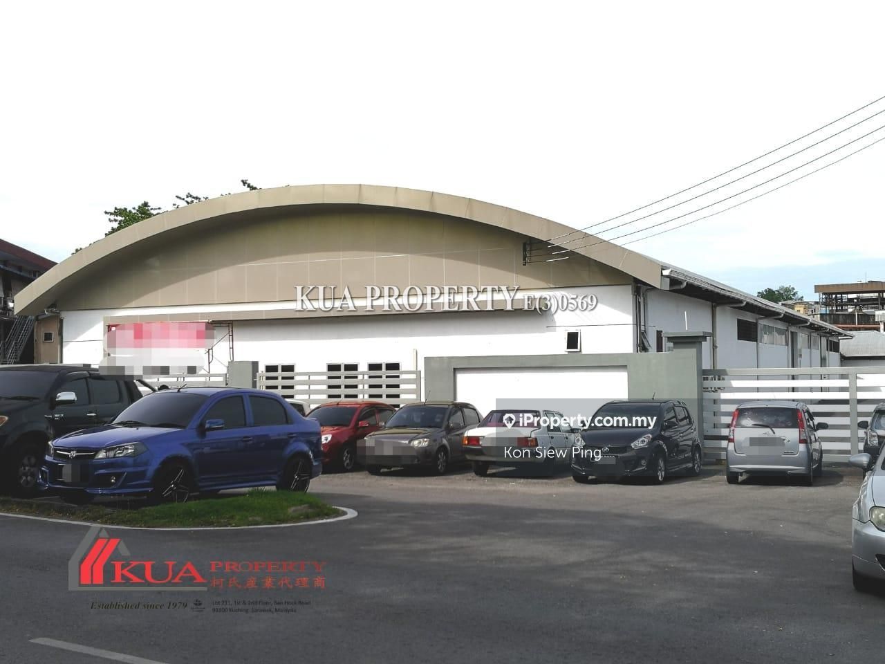 Tanah Putih, Pending, Kuching Warehouse for rent