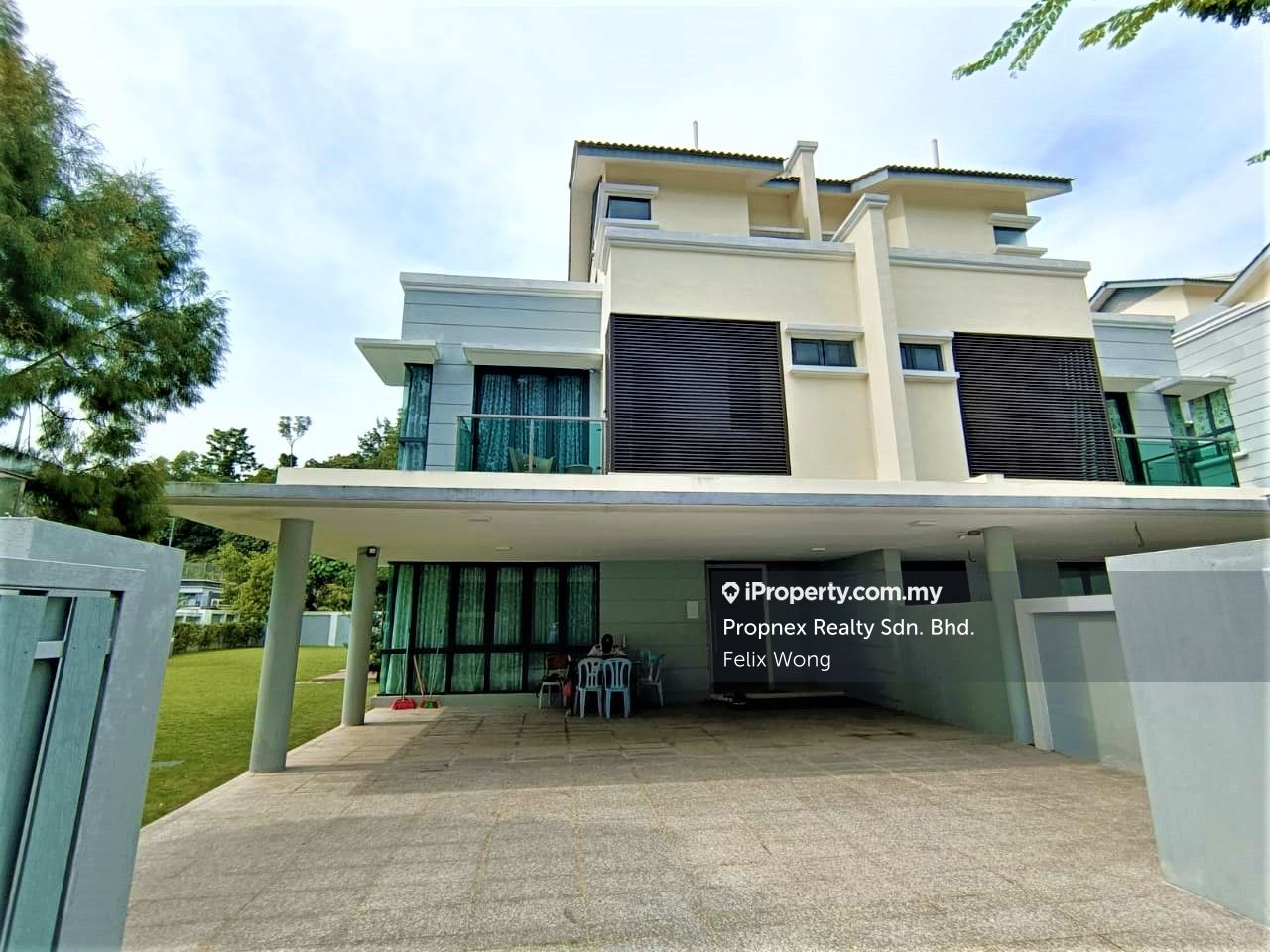 Cheras, Pandan Perdana Semidetached House 6 bedrooms for sale