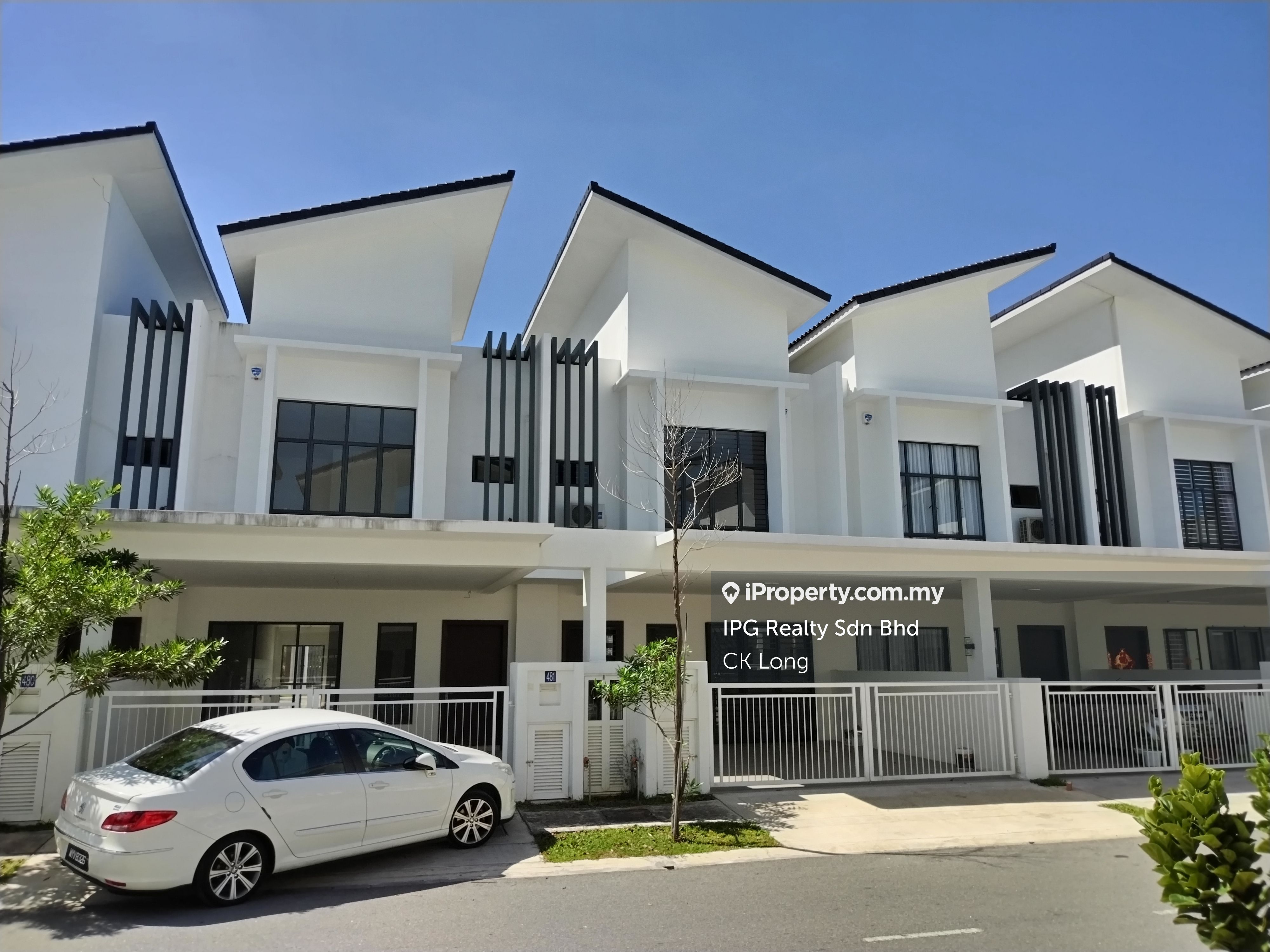 Resort Home Hijayu 2 Bandar Sri Sendayan, Seremban 2 Intermediate 2
