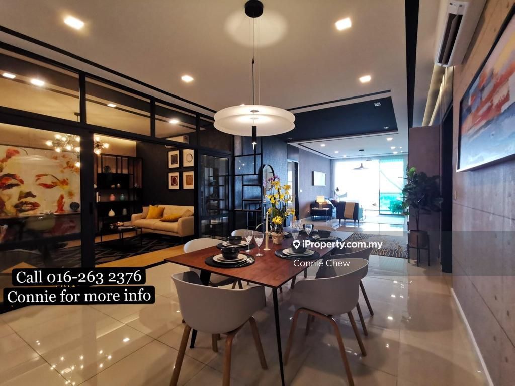 Tasik Residency Condominium 4+1 Bedrooms For Sale In Puchong, Selangor 