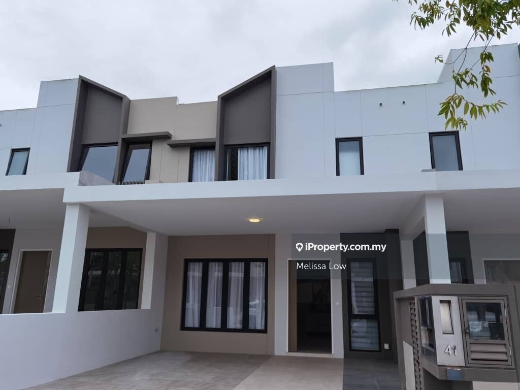 Sunway Citrine Lakehomes, Medini