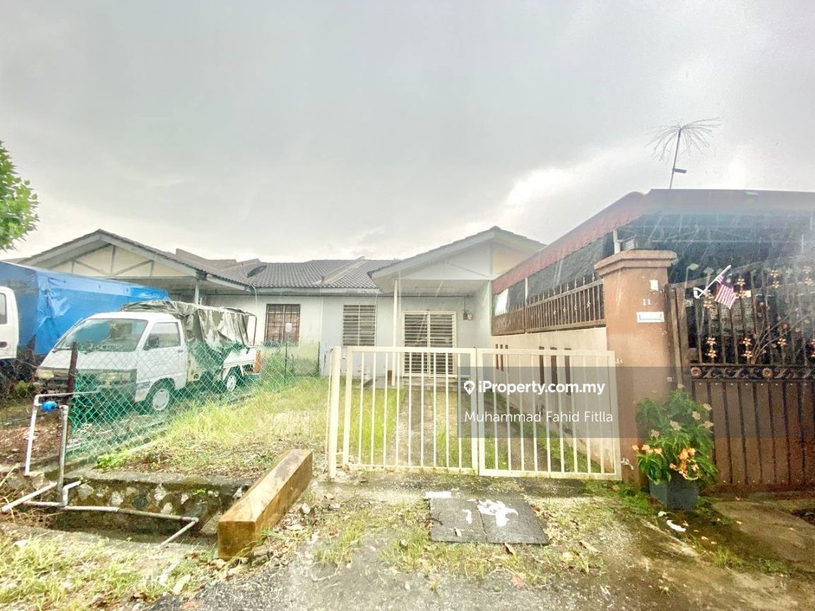 Taman Widuri, Rawang Intermediate 1sty Terrace/Link House 3 bedrooms