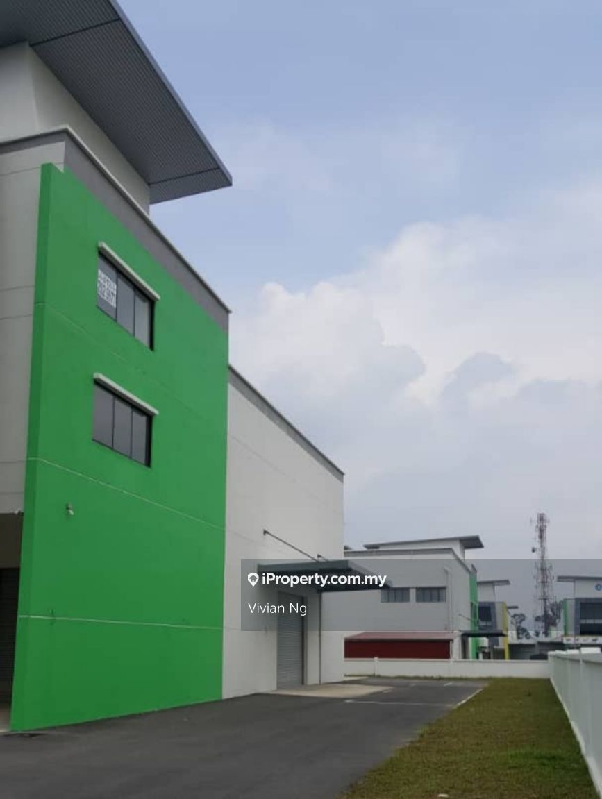 3 storey Semi D, Semenyih Semi D factory for sale