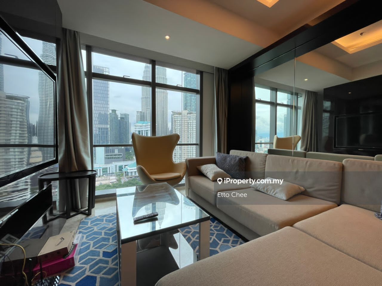 The RitzCarlton Residences Serviced Residence 1 bedroom for rent in