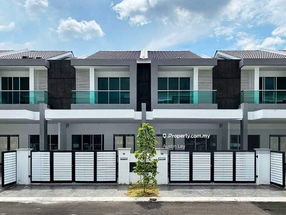 Gunung Lang, Ipoh 2-sty Terrace/Link House 4 bedrooms for sale 