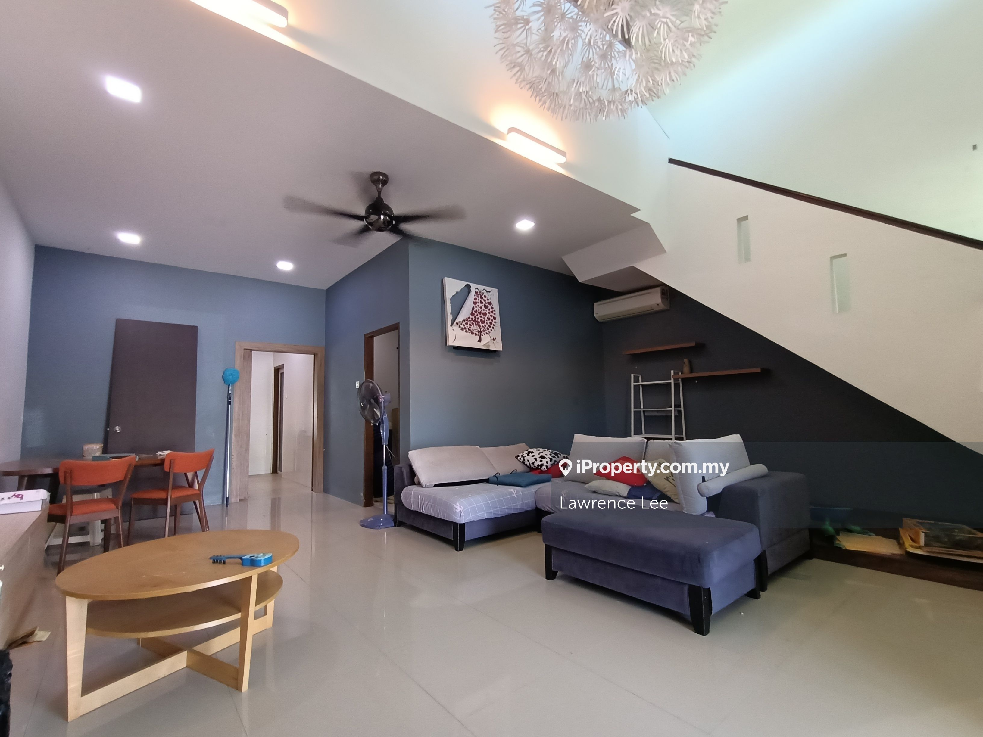 Taman Kalien, Kuching 1.5sty Terrace/Link House 3 bedrooms for rent