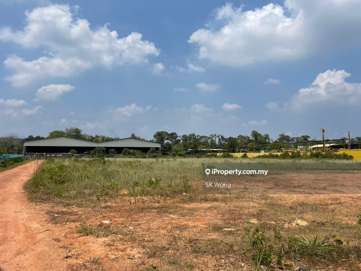 Serendah zoning industry land for Sale, Border Antara GapiUlu Yam