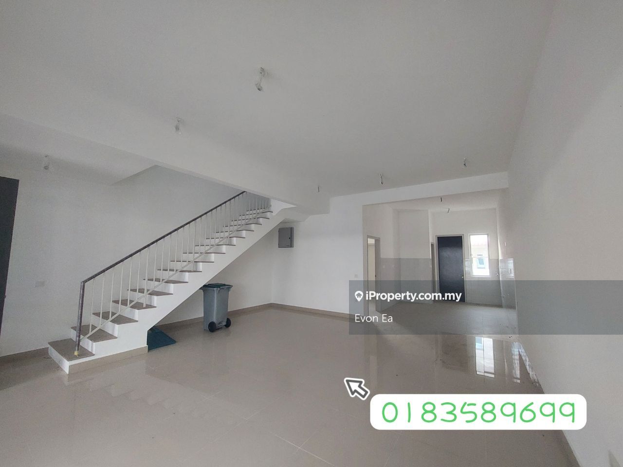 Bandar Ainsdale, Seremban 2, Seremban 2 2sty Terrace/Link House 4