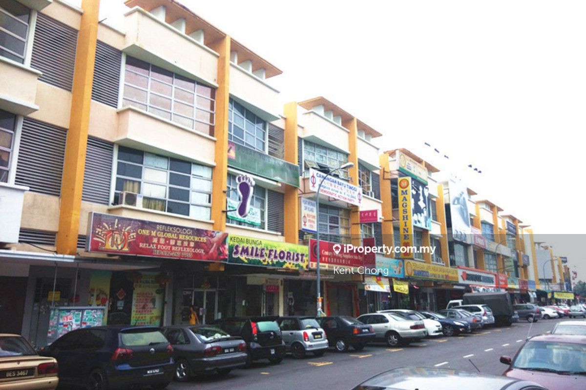 Bayu Tinggi Bandrar Bukit Tinggi, Klang End lot ShopOffice for sale