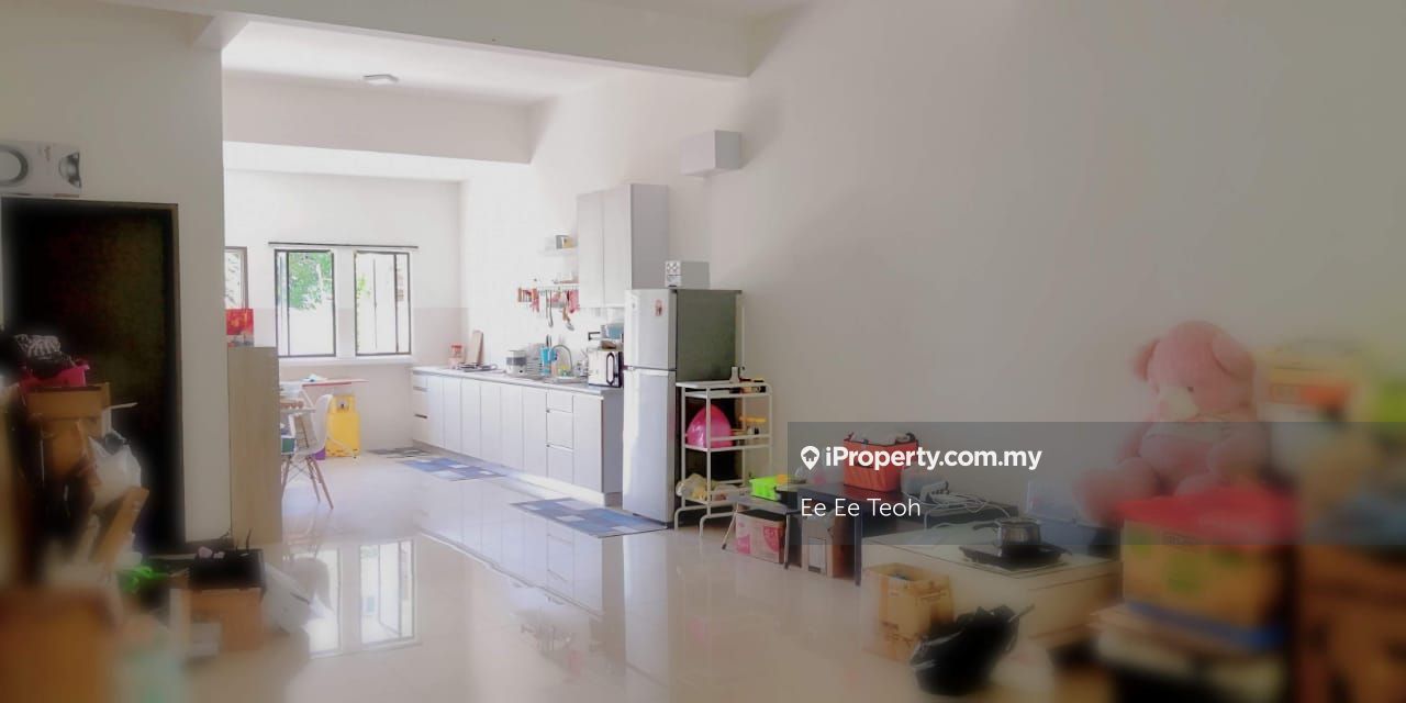 JALAN SOUTHBAY (SOUTHBAY RESIDENCE) for sale , Batu Maung 3sty Terrace