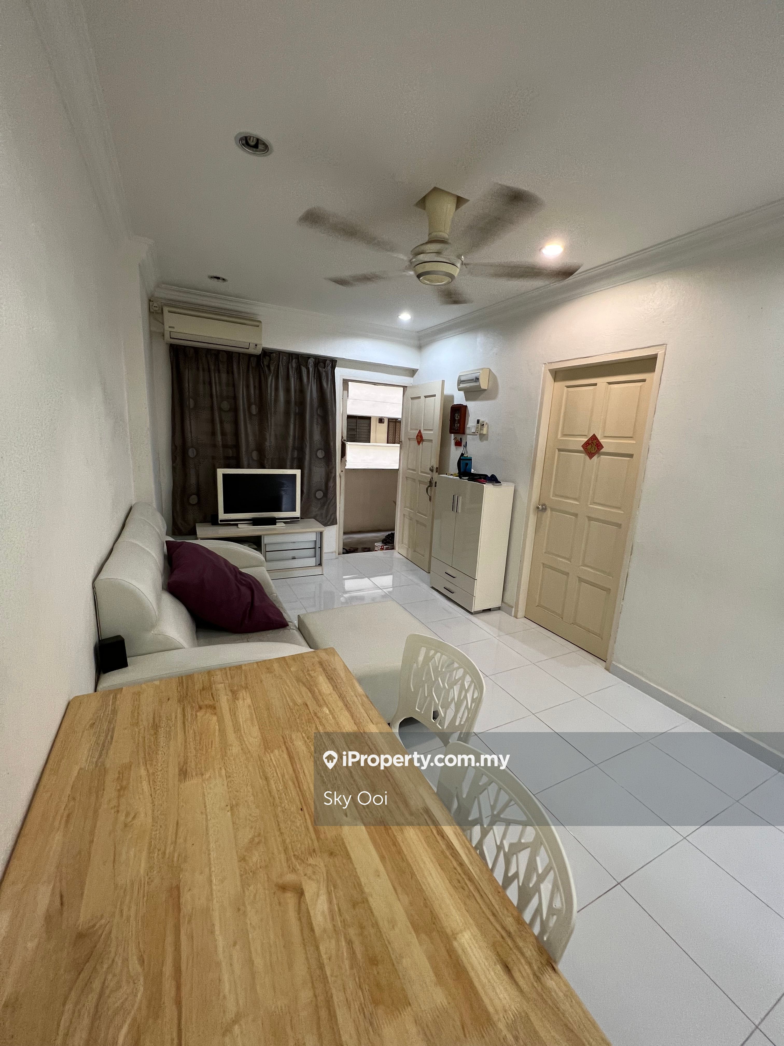 Greenlane Heights Block 3 Intermediate Apartment 3 bedrooms for sale in