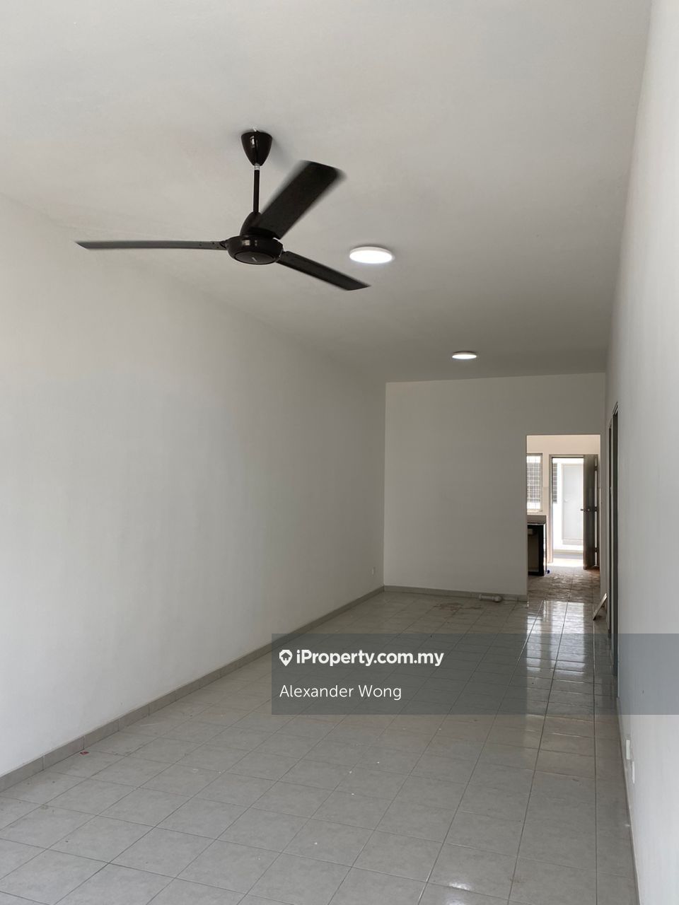 Town House Rumah Bandar Cendana Bandar Putra Kulai, Kulai Intermediate