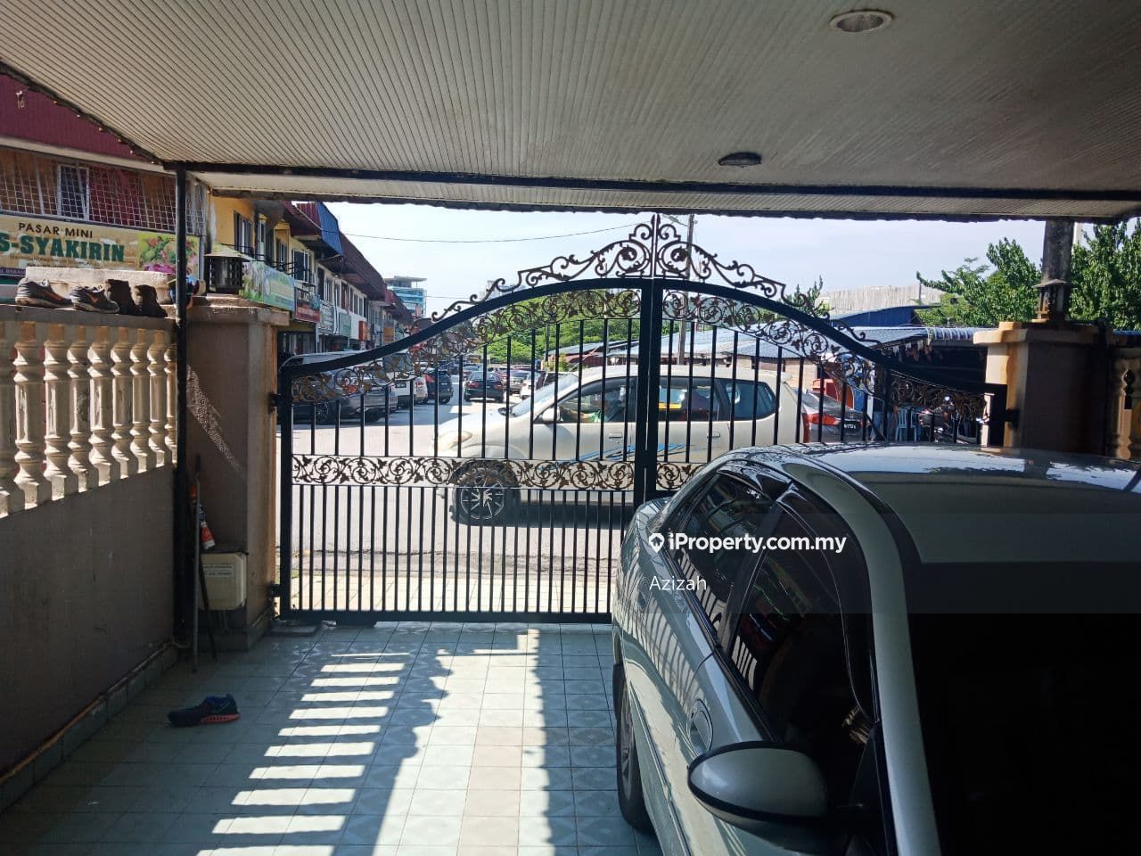 Double Storey Intermediate Jalan J Taman Melawati, Ulu Klang