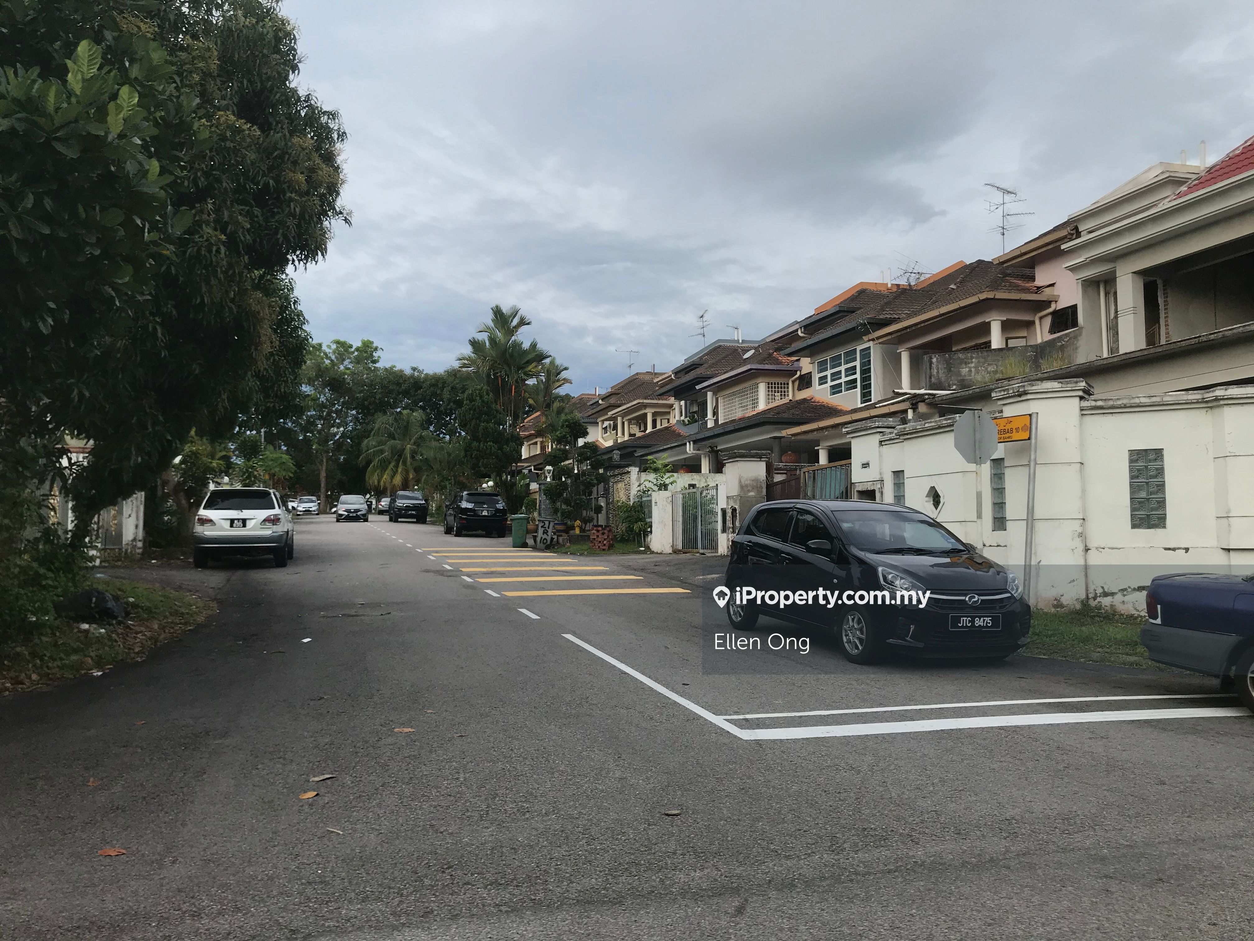 Taman Desa Tebrau, Johor Bahru Intermediate 2sty Terrace/Link House 4