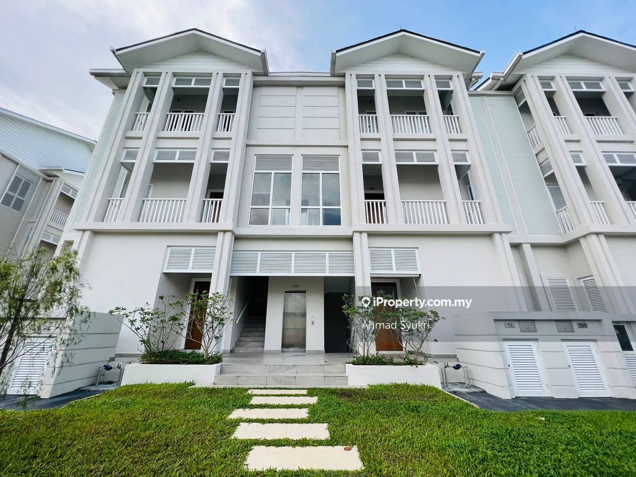 Serene Mont Kiara, Mont Kiara Duplex Cluster House 4+1 bedrooms for