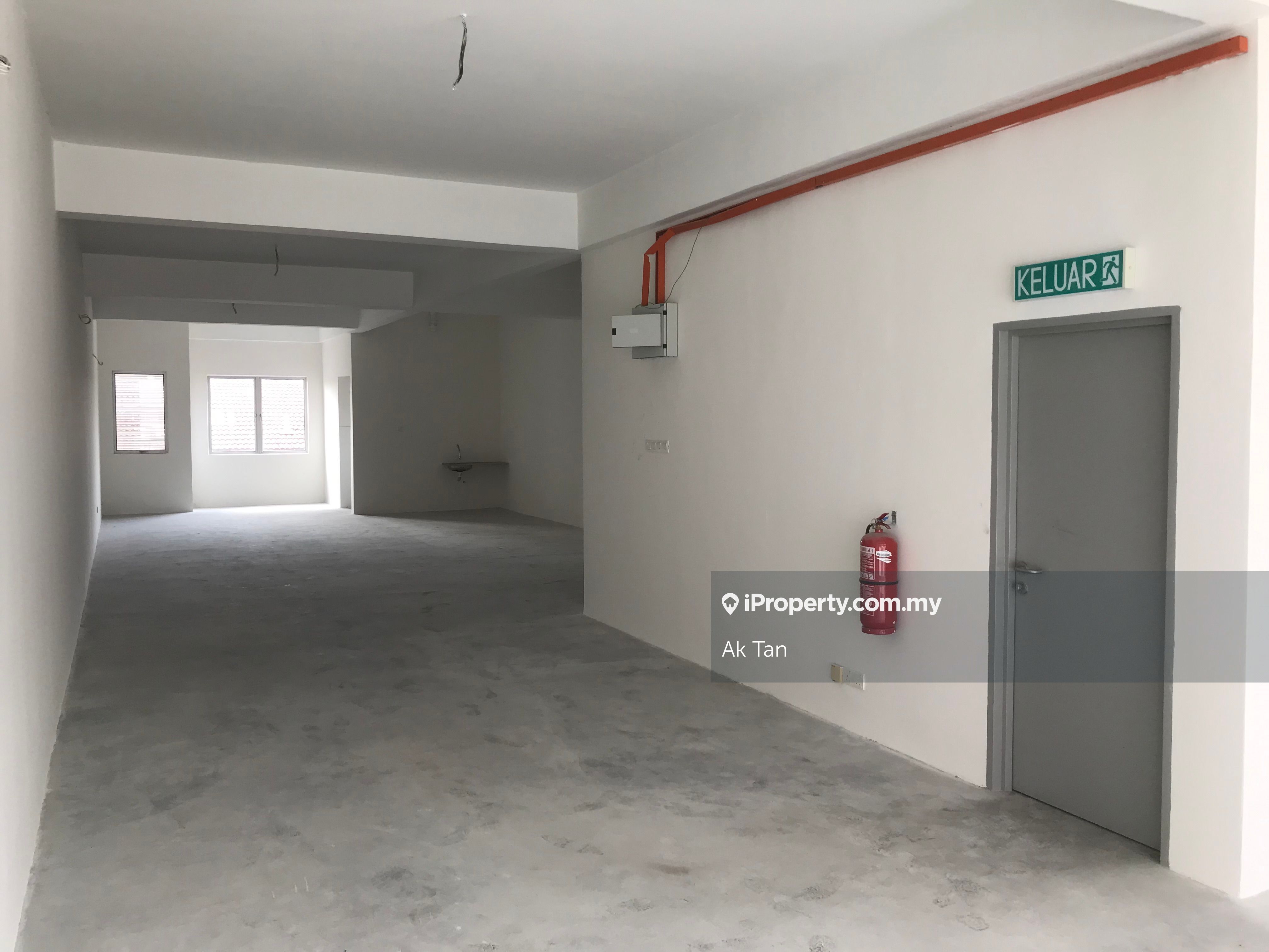 one-kesas-bukit-tinggi-klang-intermediate-shop-for-rent-iproperty