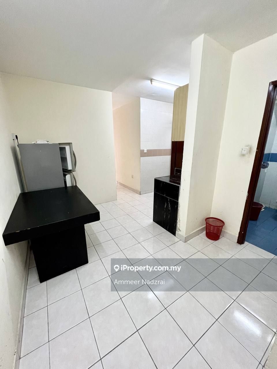 Flora Damansara Apartment, Damansara Perdana for sale RM180000