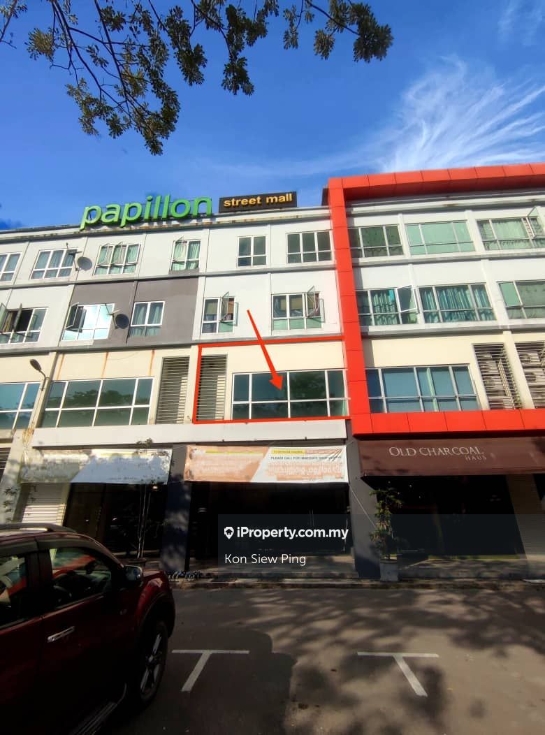 1st floor Shop lot For SALE MJC Papillon Street Mall, Kuching Shop for sale