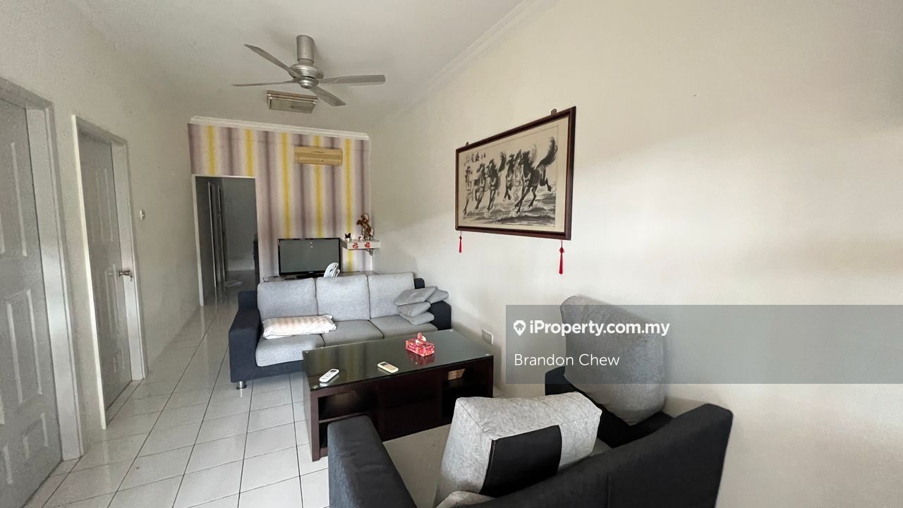 Kuching Semidetached House 3 bedrooms for rent