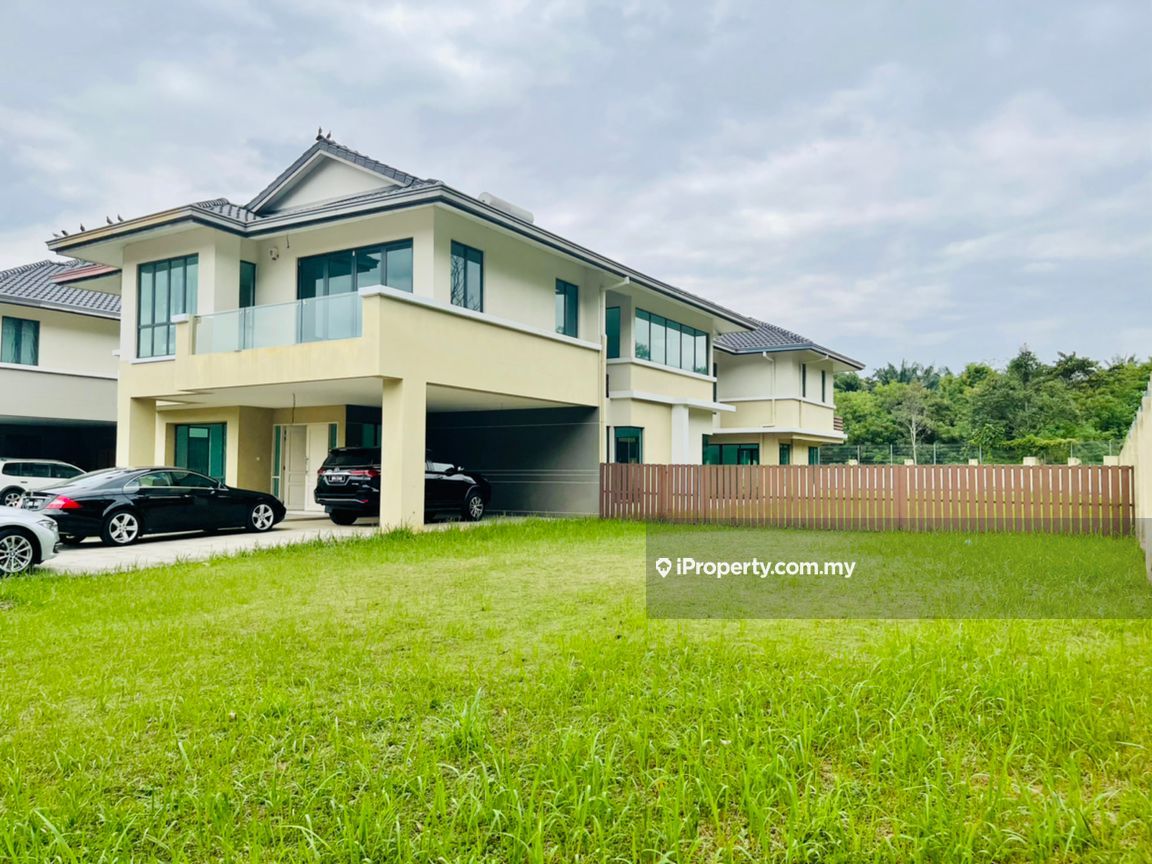 Amverton Park, Kota Kemuning