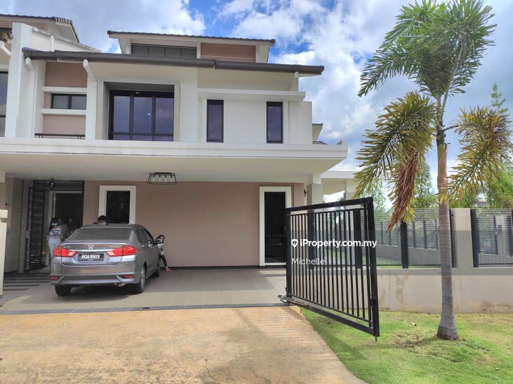 Fully renovated Corner Lot Saffron Hill, Denai Alam Corner lot 2sty