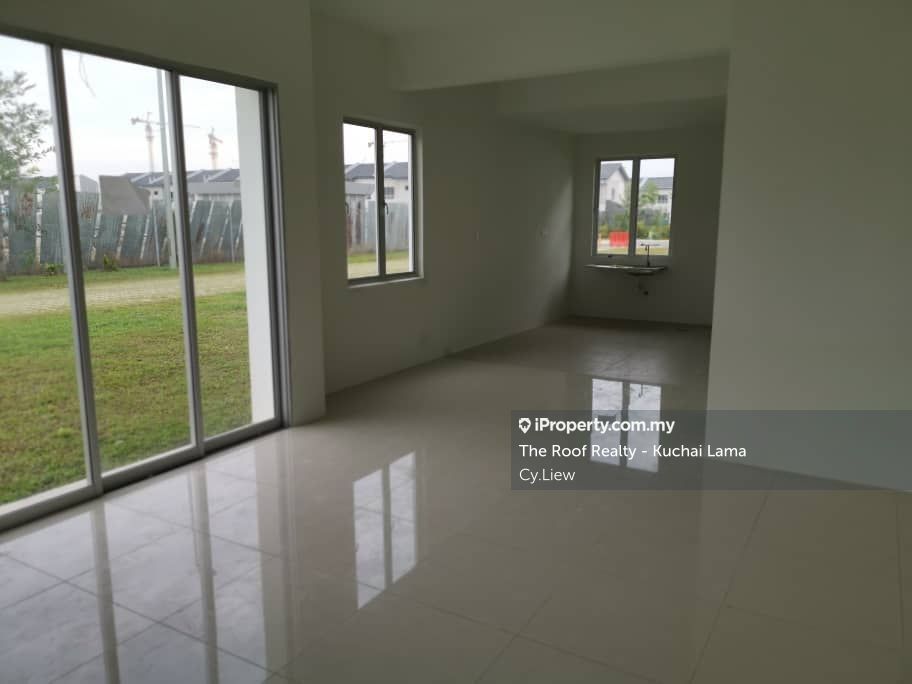 CasaView Cybersouth, Dengkil
