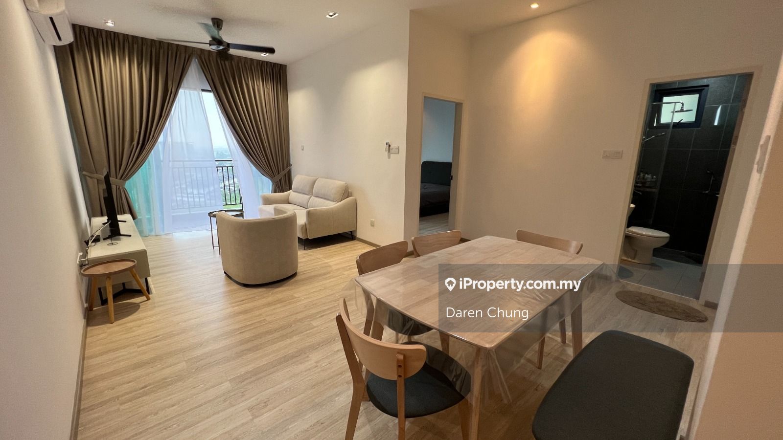 Vantage @ Tamu Serviced Residence 2 bedrooms for rent in Kuching ...