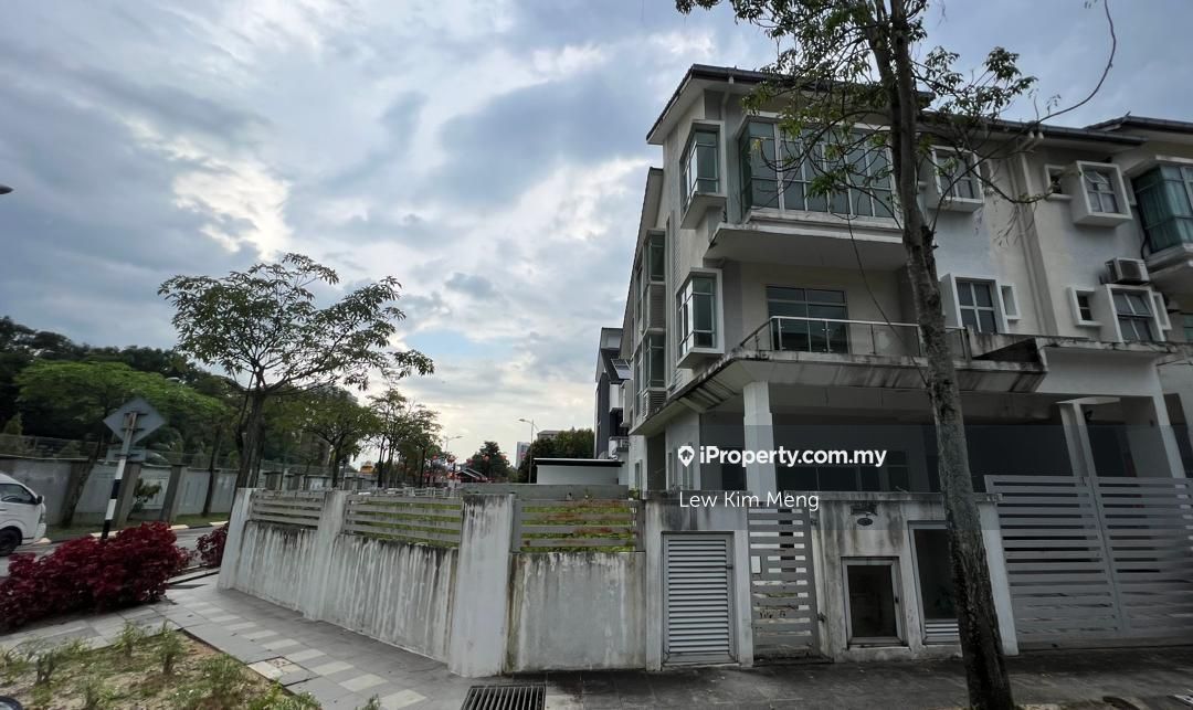 Areca Residence, Laman Rimbunan, Fortune Park, Kepong Corner lot Semi