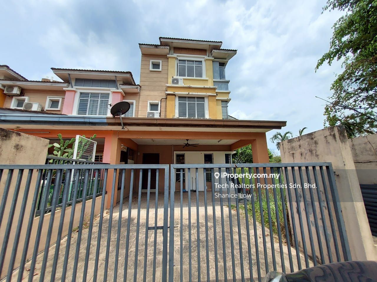 Bandar Bukit Puchong 2, Ametis Terrace, Puchong Corner Lot 2.5-sty ...