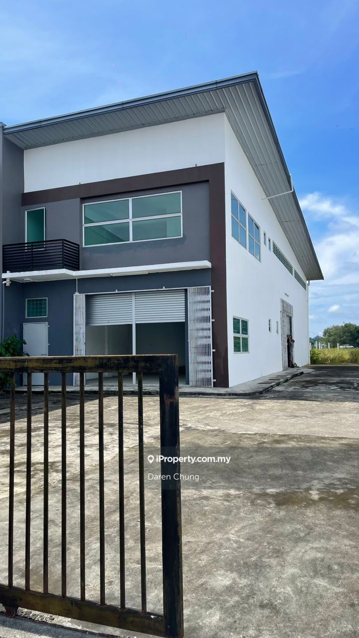 Batu Kitang Light Industrial Unit For Rent, Batu Kitang Light