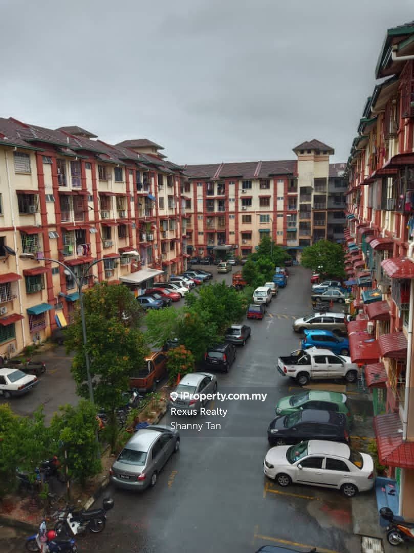 Pangsapuri Kasturi Tiara Intermediate Apartment 3 Bedrooms For Rent In Cheras Selangor Iproperty Com My