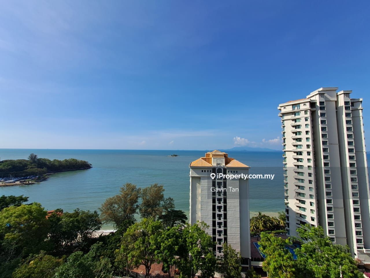 Diamond Villa Condominium Condominium 3 bedrooms for rent in Tanjung