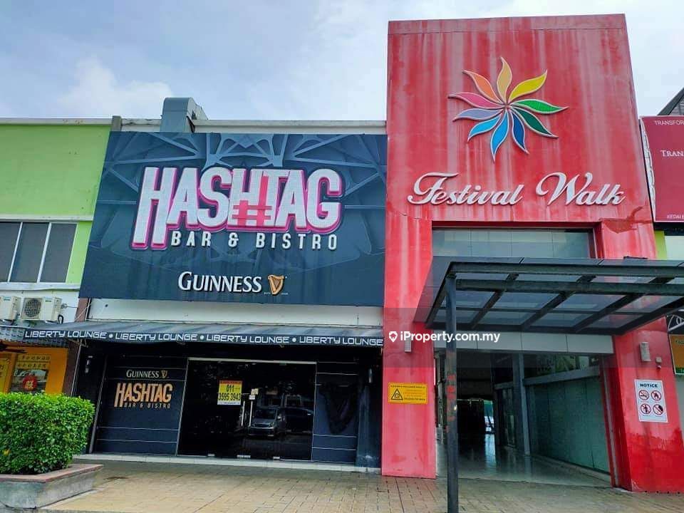 Festival Walk Medan Ipoh Corner Shop Perak Rent