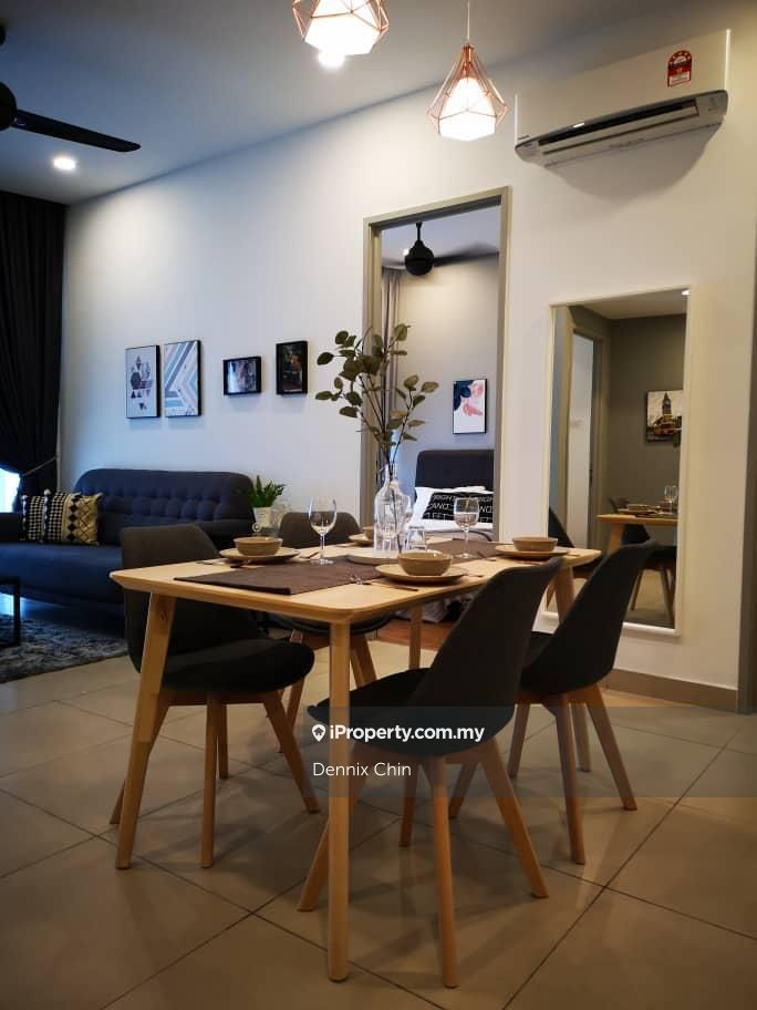 KL Gateway Premium Residences Corner lot Serviced Residence 2+1 ...