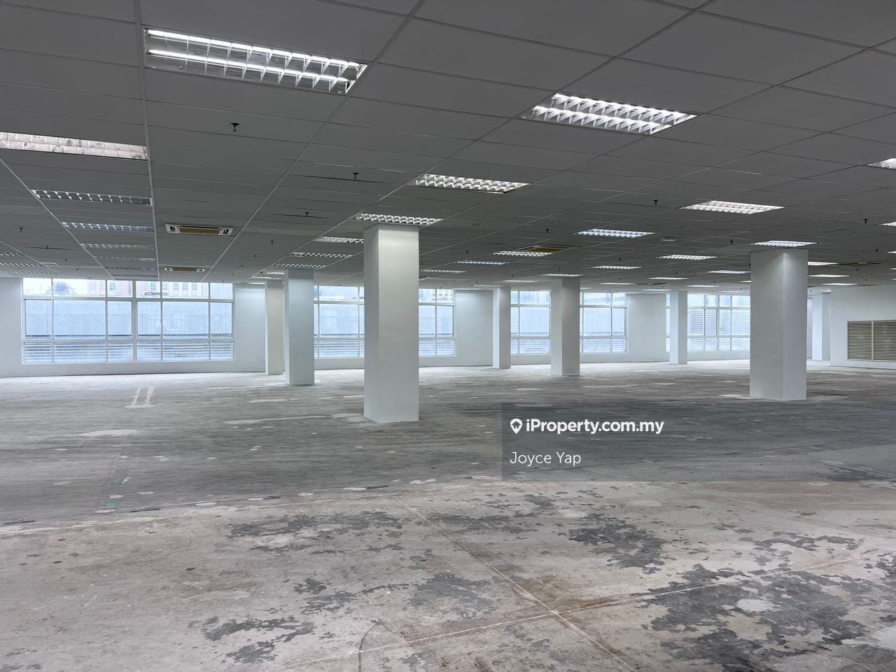 Big Space Office for rent, next to LRT, 7k sqft, Bare unit, Wisma LYL ...