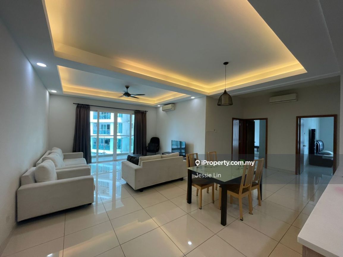 Sri Putramas III / Royal Regent Intermediate Condominium 3 bedrooms for ...