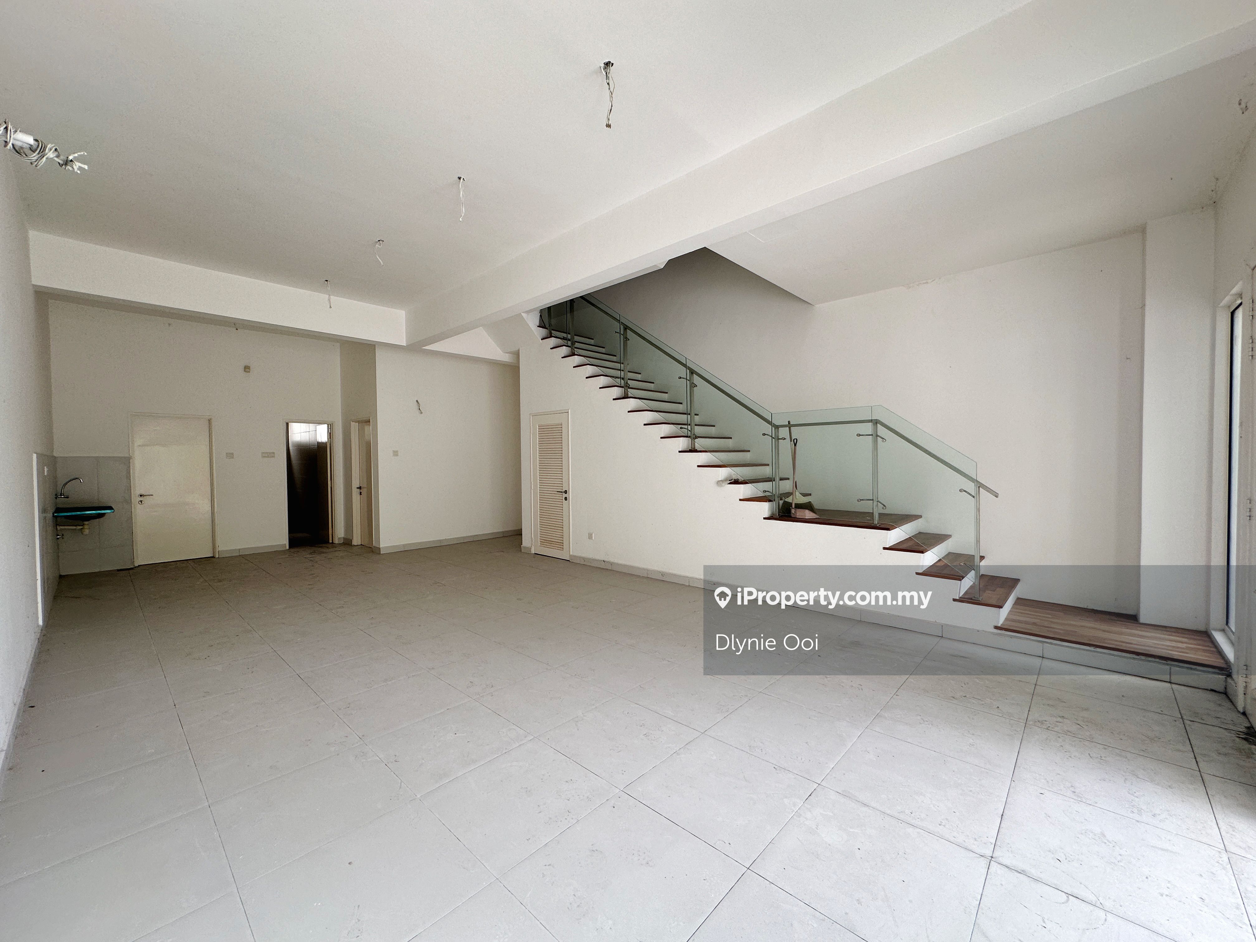 Best Deal 3 Sty Sunstone Villa Terraced Bandar Mahkota Cheras