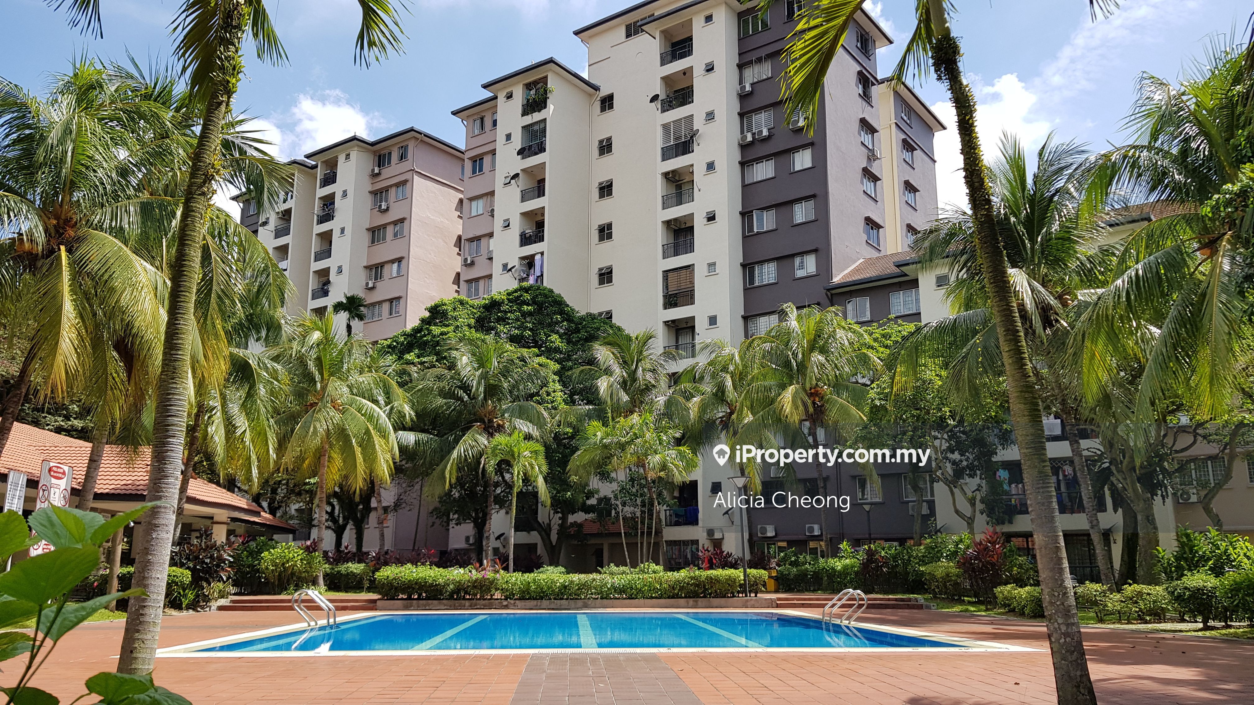 Sri Damansara Court Apartment 2 bedrooms for sale in Bandar Sri