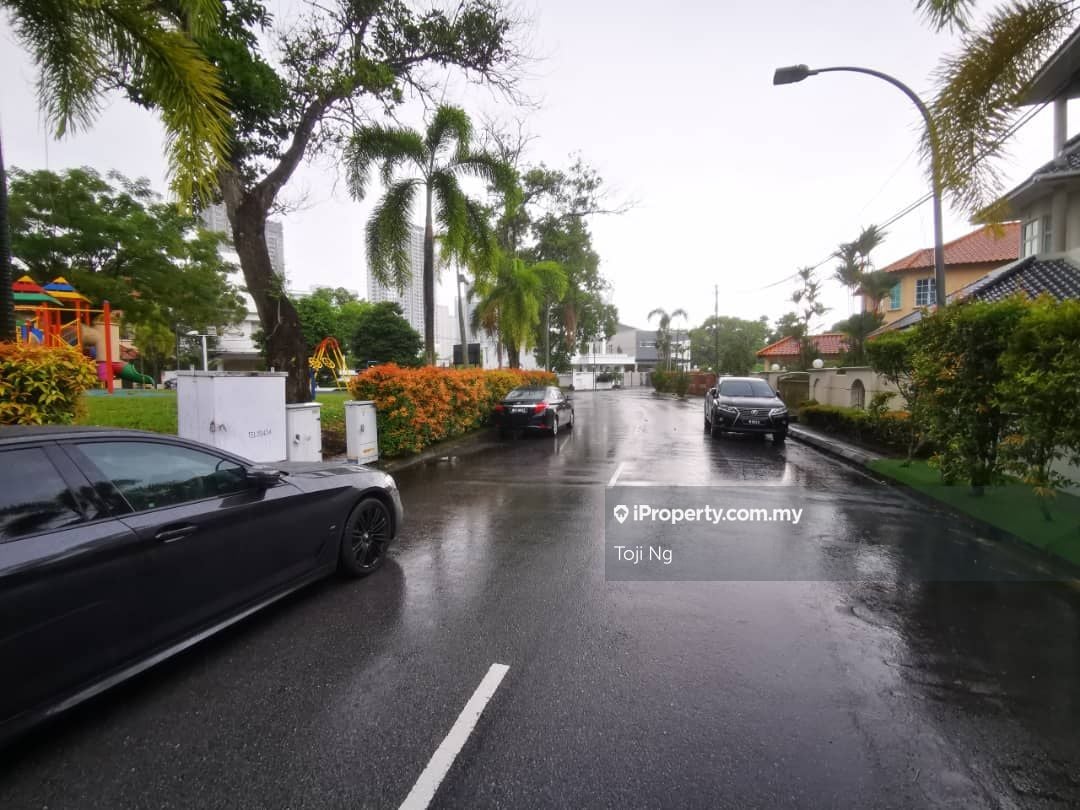 Bungalow in Bukit Jalil — photo 5 of 5