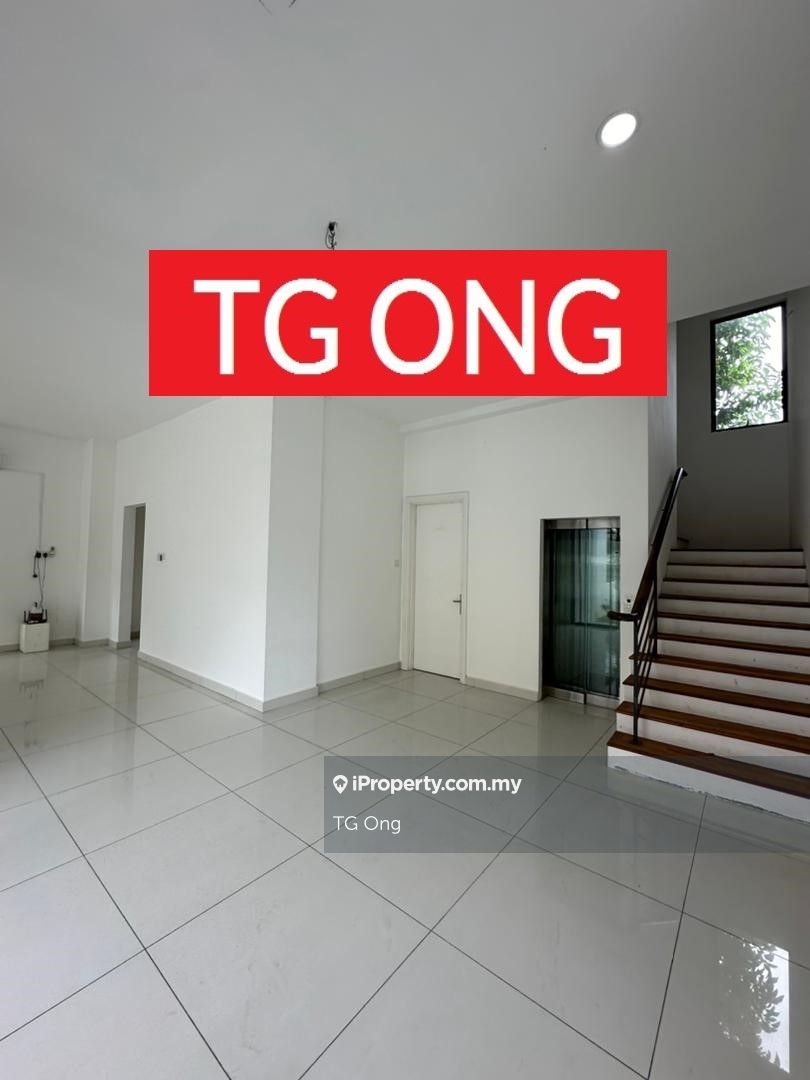 LANDED RENT 3 STOREY BUNGALOW AT JALAN YORK ROAD , Bungalow