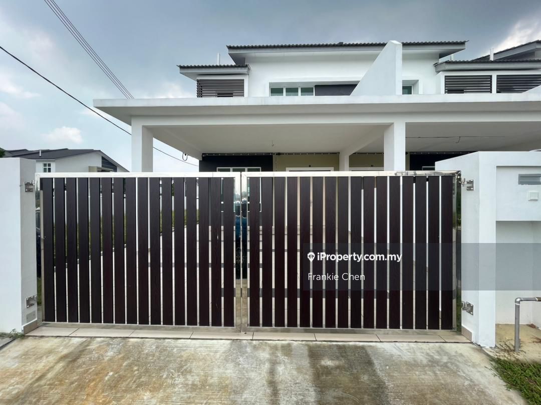 Parkland Bandar Layangkasa Pasir Gudang, Pasir Gudang 2sty Terrace