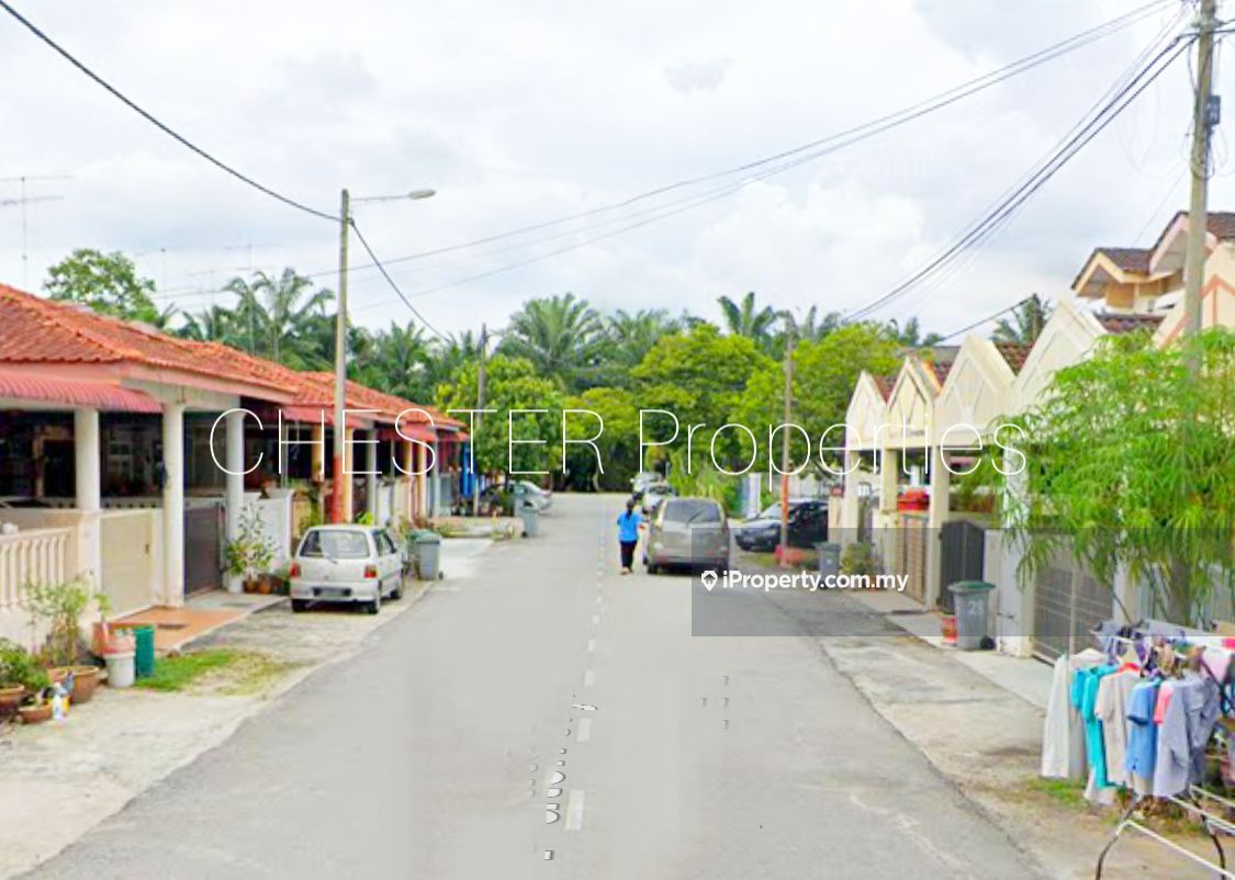Taman Puteri Jaya, Batu Pahat 1sty Terrace/Link House 3 bedrooms for