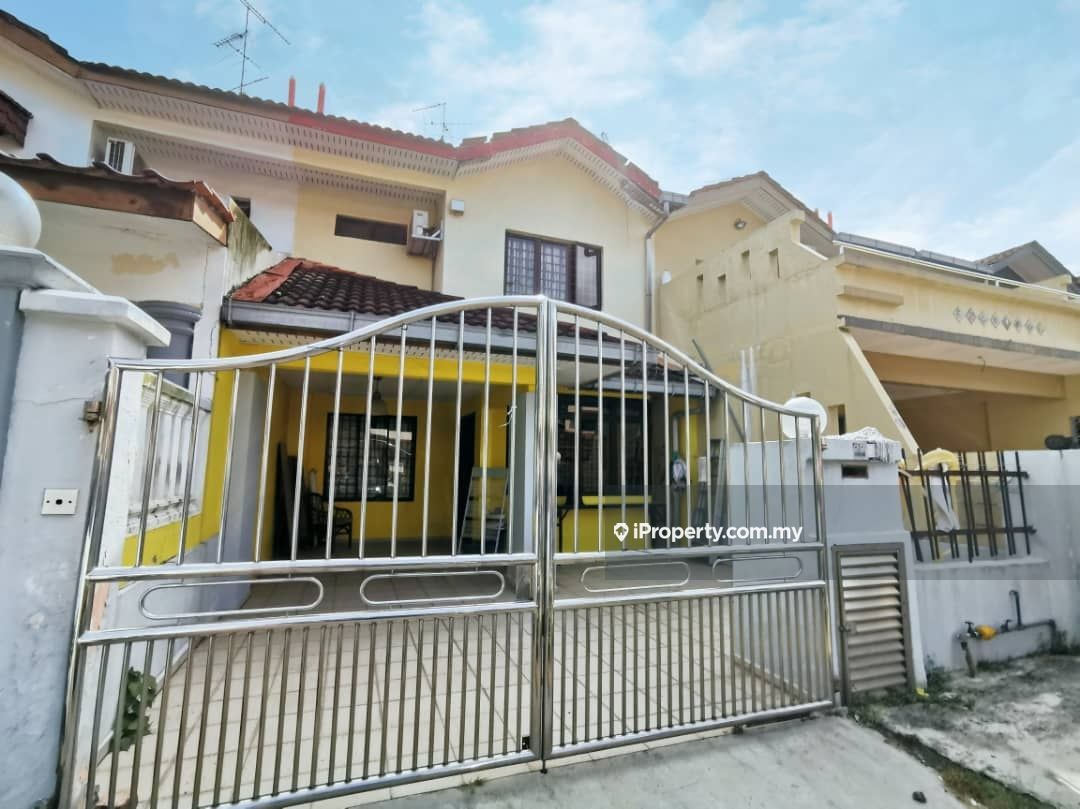 Taman Mount Austin Johor Bahru Intermediate 2 Sty Terrace Link House 4 Bedrooms For Sale Iproperty Com My