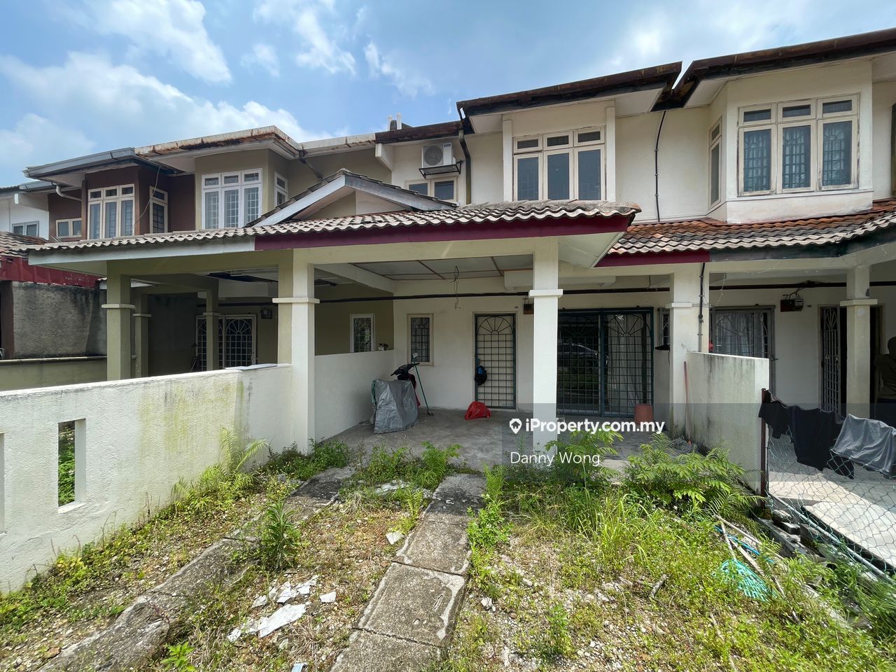 Taman Anggerik, Bukit Sentosa, Bukit Beruntung Intermediate 2sty